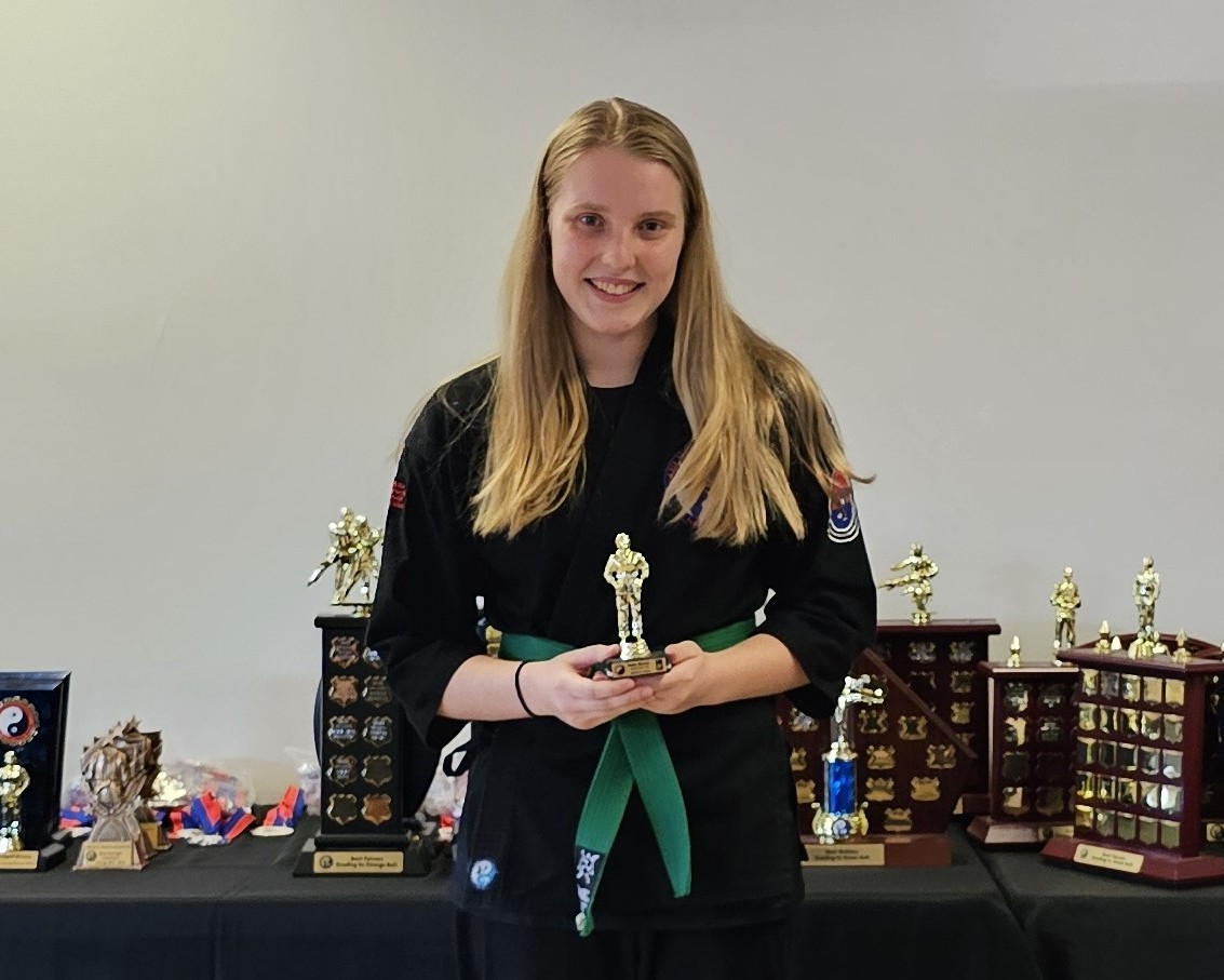 asiapacificself's tweet photo. Not only did Ruby win the 'Best grading to KEF-IC Alpha in 2025', she also won the 'Best KEF-IC Bravo in 2025'. Congratulations Ruby!!!! Fantastic job!!!
#combativemindset #combativefemales #kefic #centenarytrophies #awards #kineticfighting https://t.co/uOl7NbvBTe