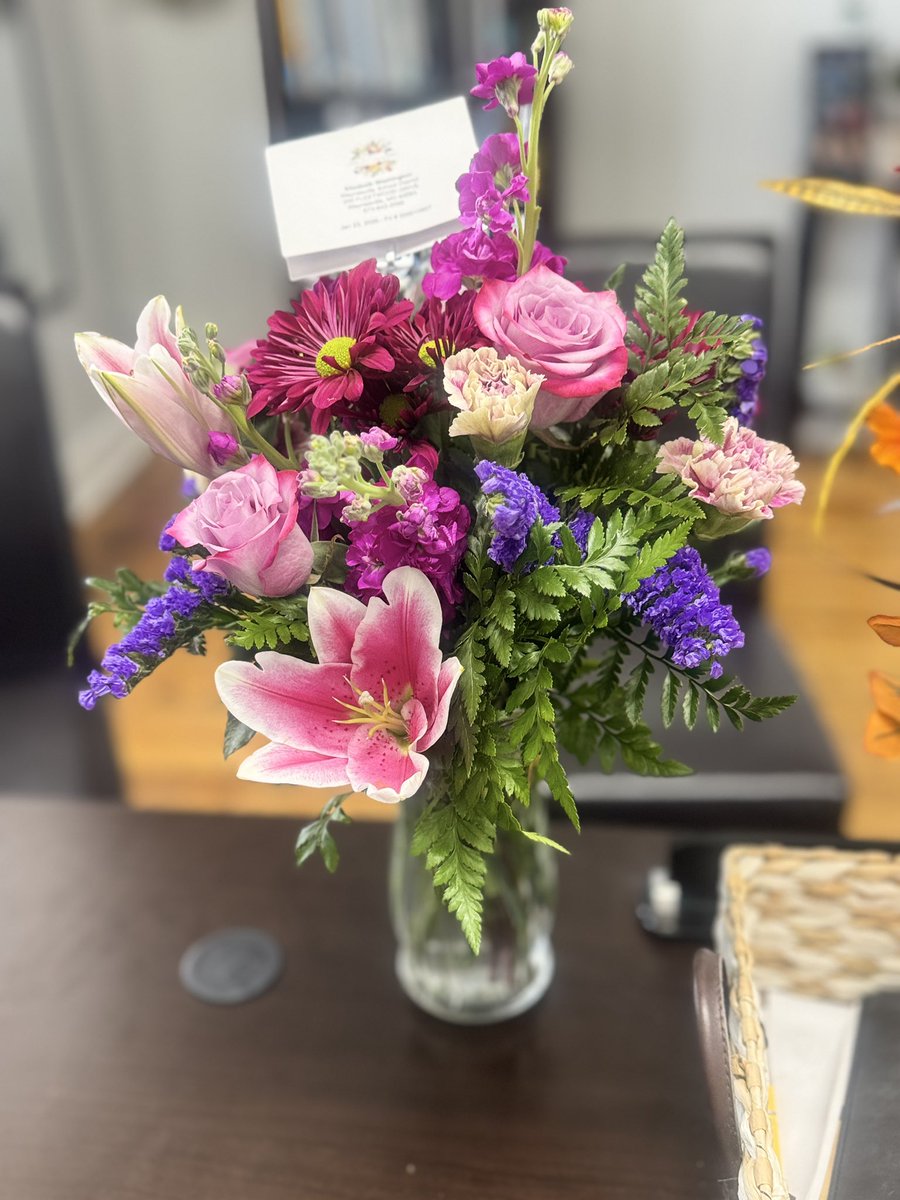 drliz1981's tweet image. Great #birthday with the family and my work also showed me some love! Here is to chapter 45! #birthdaygirl #chapter45