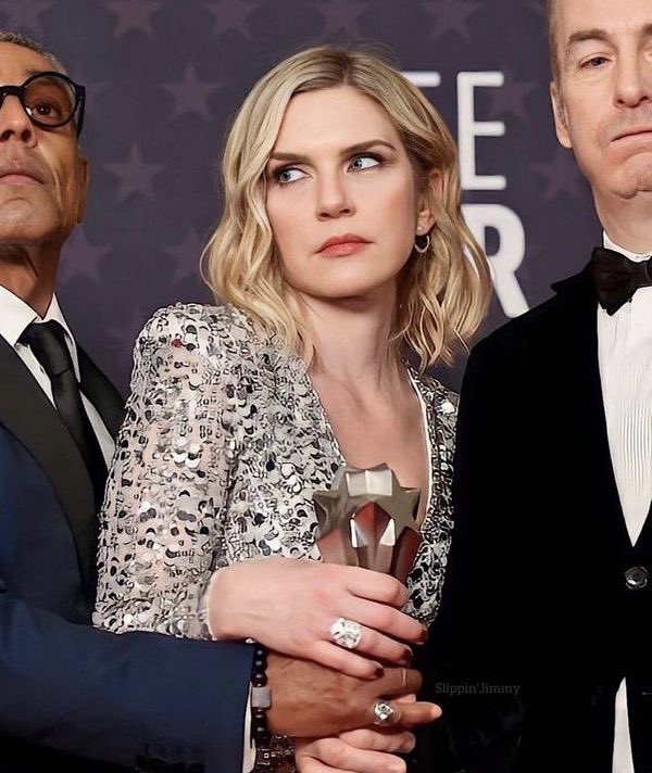 soapyhq's tweet image. i would let her run me over with a car #every morning