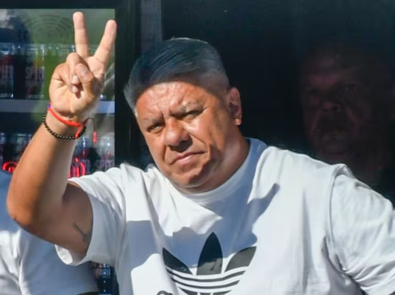 ❌ GOL FANTASMA (la pelota nunca entró en su totalidad) para #CSIR (Vila) contra #AtléticoTucumán. Con ese gol, ganó el partido dicho equipo.

❌ Clarísimo NO penal a #River contra #BarracasCentral (Chiqui).

❌ Absurda roja NO COBRADA por planchazo de Leonel Mosevich de