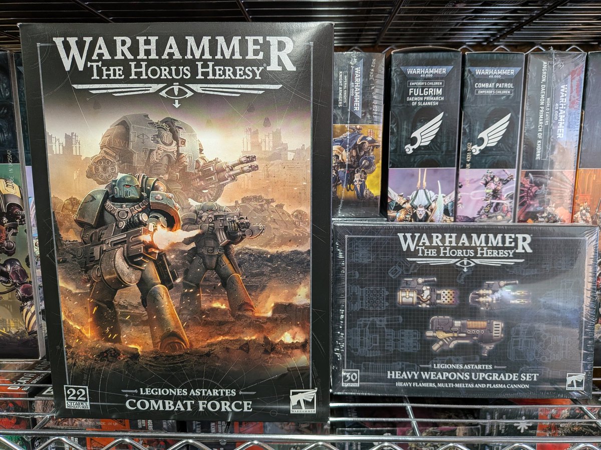 Tsukuro_tenchou's tweet image. コンバットフォース&amp;amp;ヘヴィウェポンセット！

2点で¥30,000でお届けするぞい。
もちろん30kユーザーにもおすすめだけど、
ビッツの山からレイザーバックを作ってデヴァステイタースカッドを乗せるという手も…？

DM待ってまーす！