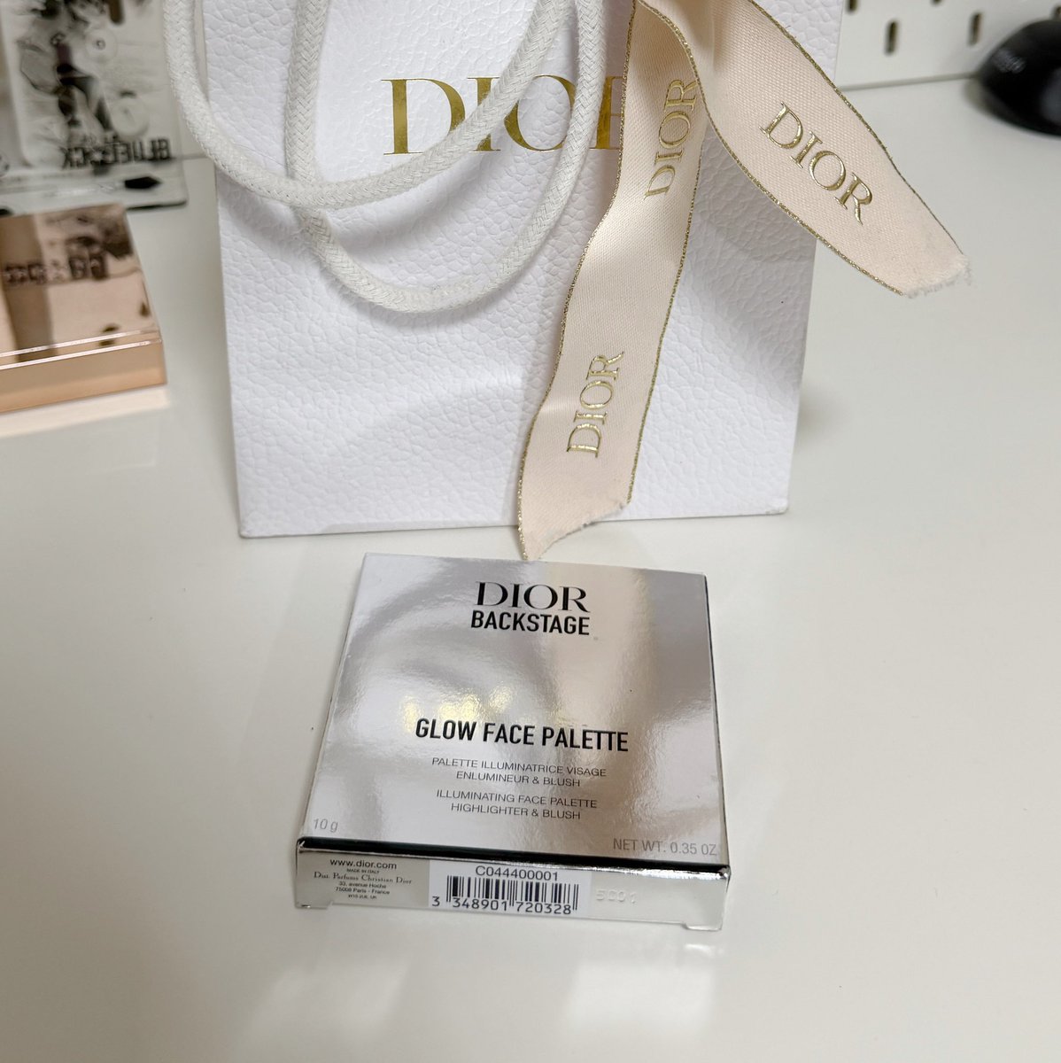 nomeownome's tweet photo. ส่งต่อ Dior Backstage Glow Highlight &amp; Blush 001 Universal Glow
หิ้วจากช้อปญี่ปุ่น พจเดิม ใช้ไปแค่สองสี 
🍬 ราคา 1000 รวมส่ง

สนใจ dm ได้เลยนะคับ
#ส่งต่อคสอ #ส่งต่อคสอมือสอง #ส่งต่อเครื่องสำอาง #เครื่องสําอางค์มือสอง #ลิปchanel  #ส่งต่อลิปสติก #คสอมือ2 #ส่งต่อ https://t.co/8b5fuoYY4e