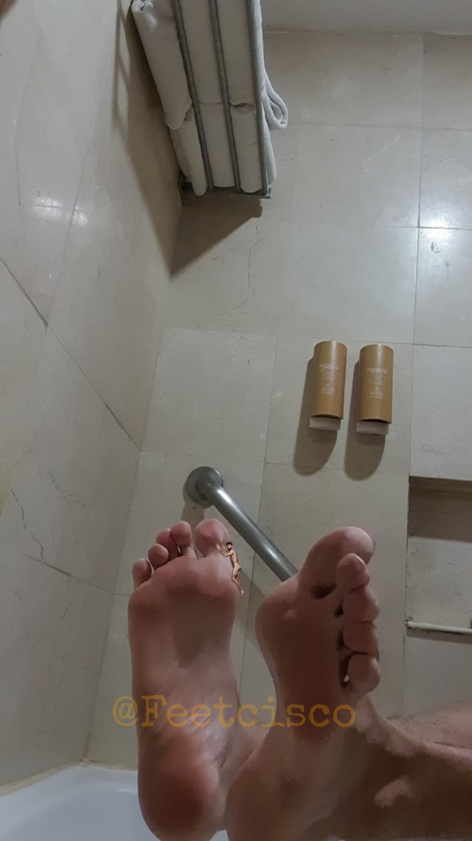 Size 15 gods post-shower, towering over your pathetic screen. Imagine the warmth, the scent… now send to earn a closer look. No free worship here—drain or deny yourself.”
#footworship #findom #giantfeet #soles #malefeet #bigfeet #footfetish #cashslave #tribute #sizetwitter