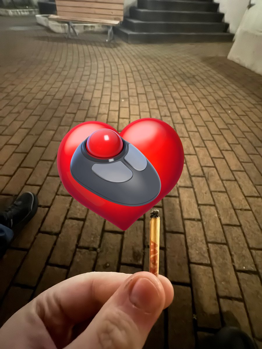 killbluescreen's tweet image. don’t throw that bro