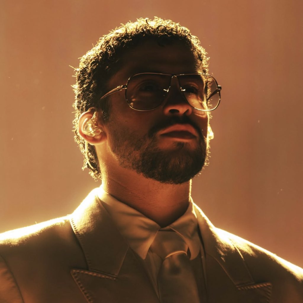 BBPRTV's tweet image. Canciones que interpretó Arcángel en el concierto de Bad Bunny esta noche en Colombia:

- Me Acostumbré
- Tú No Vive Así
- La Jumpa 
- Pa’ Que La Pases Bien
- Ganas de Ti
- Aparentemente
- Flow Violento
- Me Prefieres A Mi
- Hace Mucho Tiempo
- Gata Oficial
- Por amar a ciegas
-…