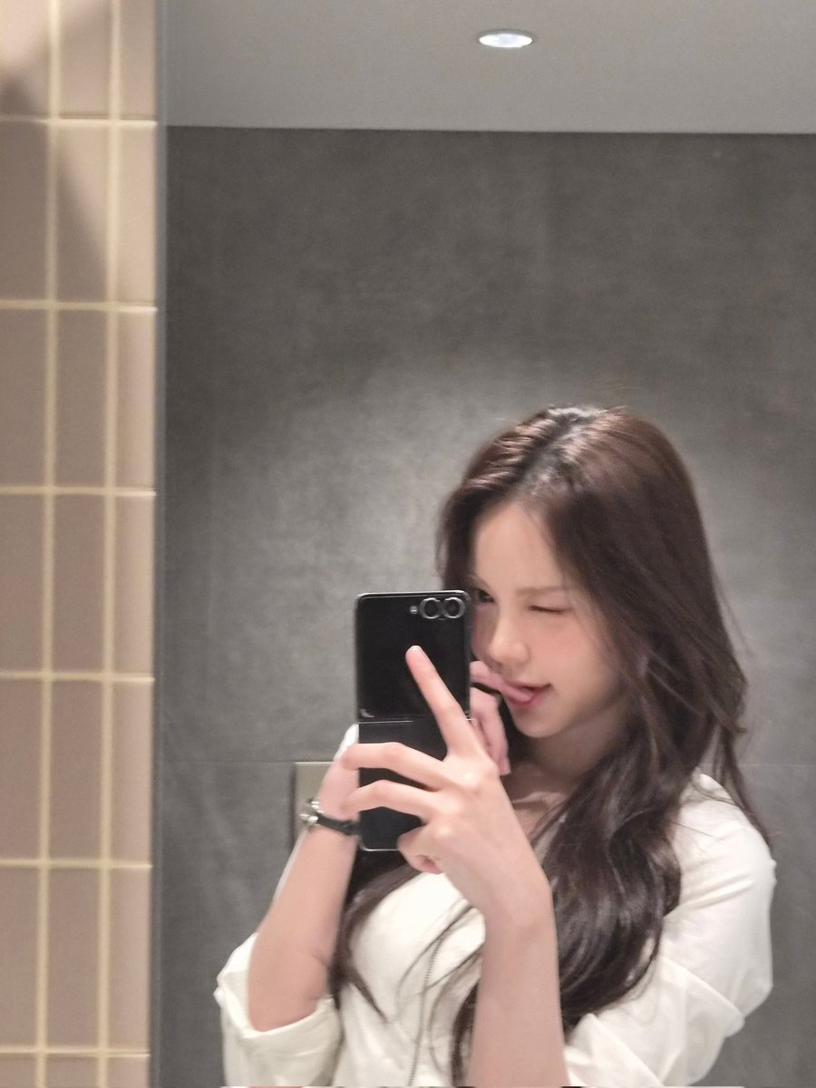 cangcimemen's tweet image. SEMUANYA MINGGIR. INI TARGET PASARNYA GUEEEEE😭😭😭😭