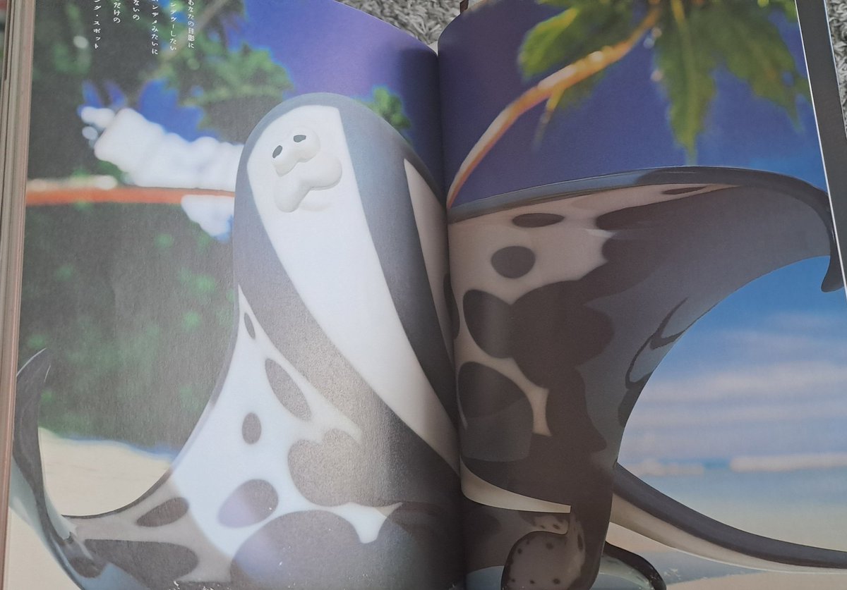 Big man must be the most freaked out idol out there because he also has a whole photoshoot with him completely NAKED on the BEACH