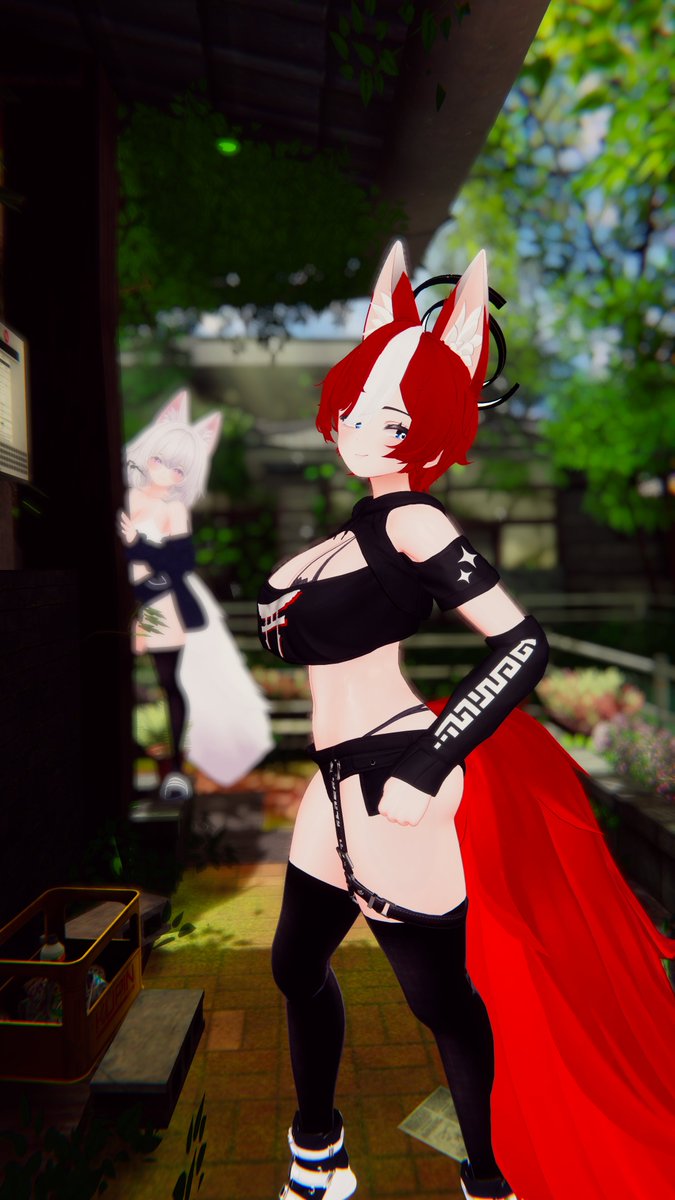 Feeling pretty confident with my ability to take pics~
(Sorta felt like I was being watched)
🦊❤️