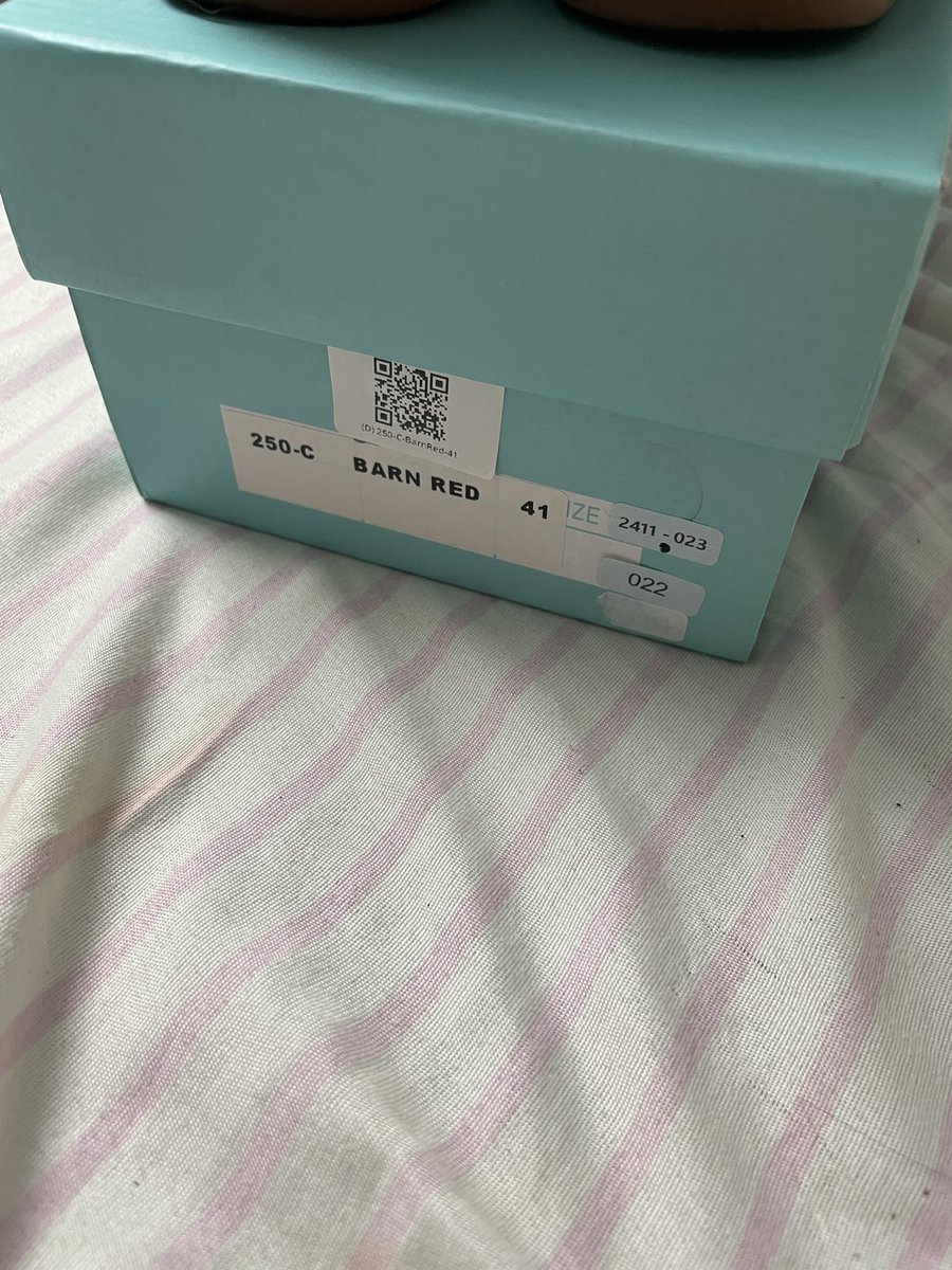 secondxused's tweet photo. ส่งต่อ The mary pearl สีแดง ไซส์ 41
(ใส่1 ครั้ง) -Labotte.bkk
300- (ส่งฟรี)

 #ส่งต่อเสื้อผ้า #ส่งต่อcintage #duexstudio #โล๊ะตู้เสื้อผ้า #ส่งต่อเสื้อผ้ามือสอง #vghbkk #stylistshop #ส่งต่อกระเป๋า #ส่งต่อstylistshop #เสื้อผ้ามือสอง #ส่งต่อmitr #labottebkkส่งต่อ #รองเท้ามือสอง https://t.co/VPQ9XpAcGI