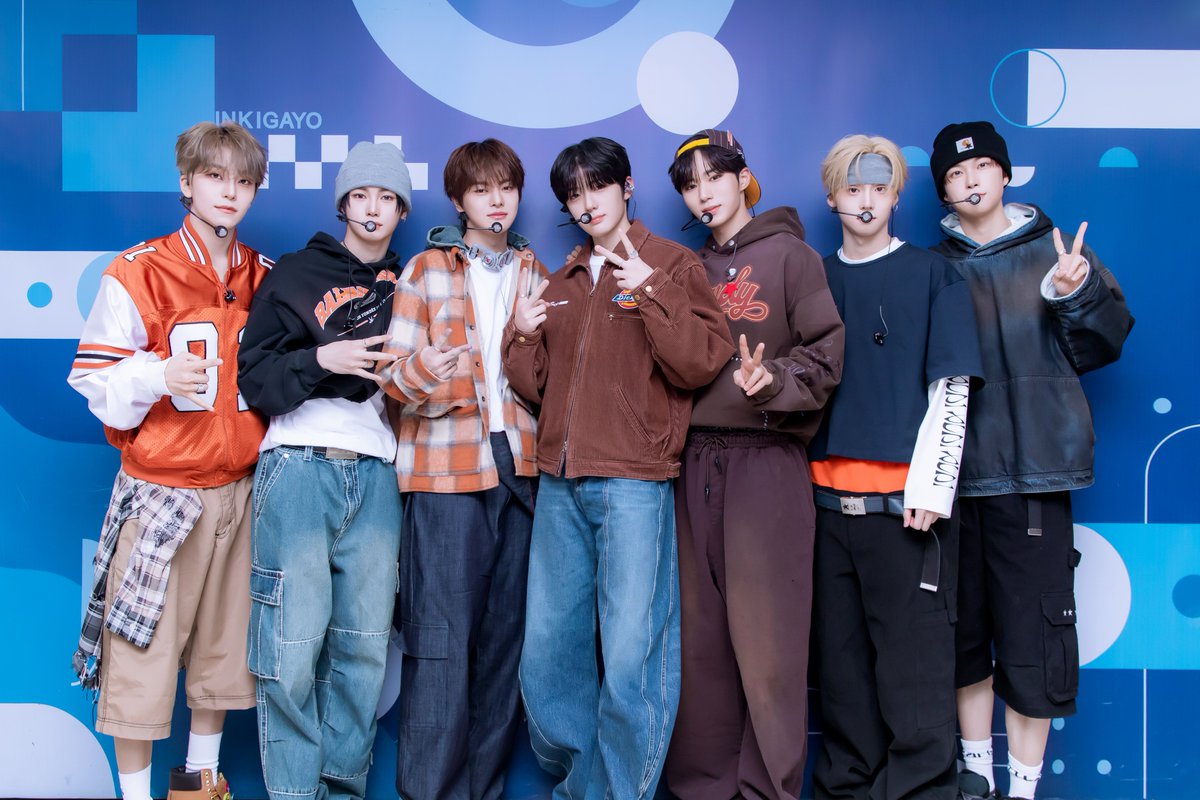 kpop_sbs's tweet image. [👔] 260125 #착장인가

잠시 후 오후 3시 10분!
#인기가요 에서 만나요❤

#알파드라이브원 #ALPHADRIVEONE #FREAK_ALARM @ALD1_official