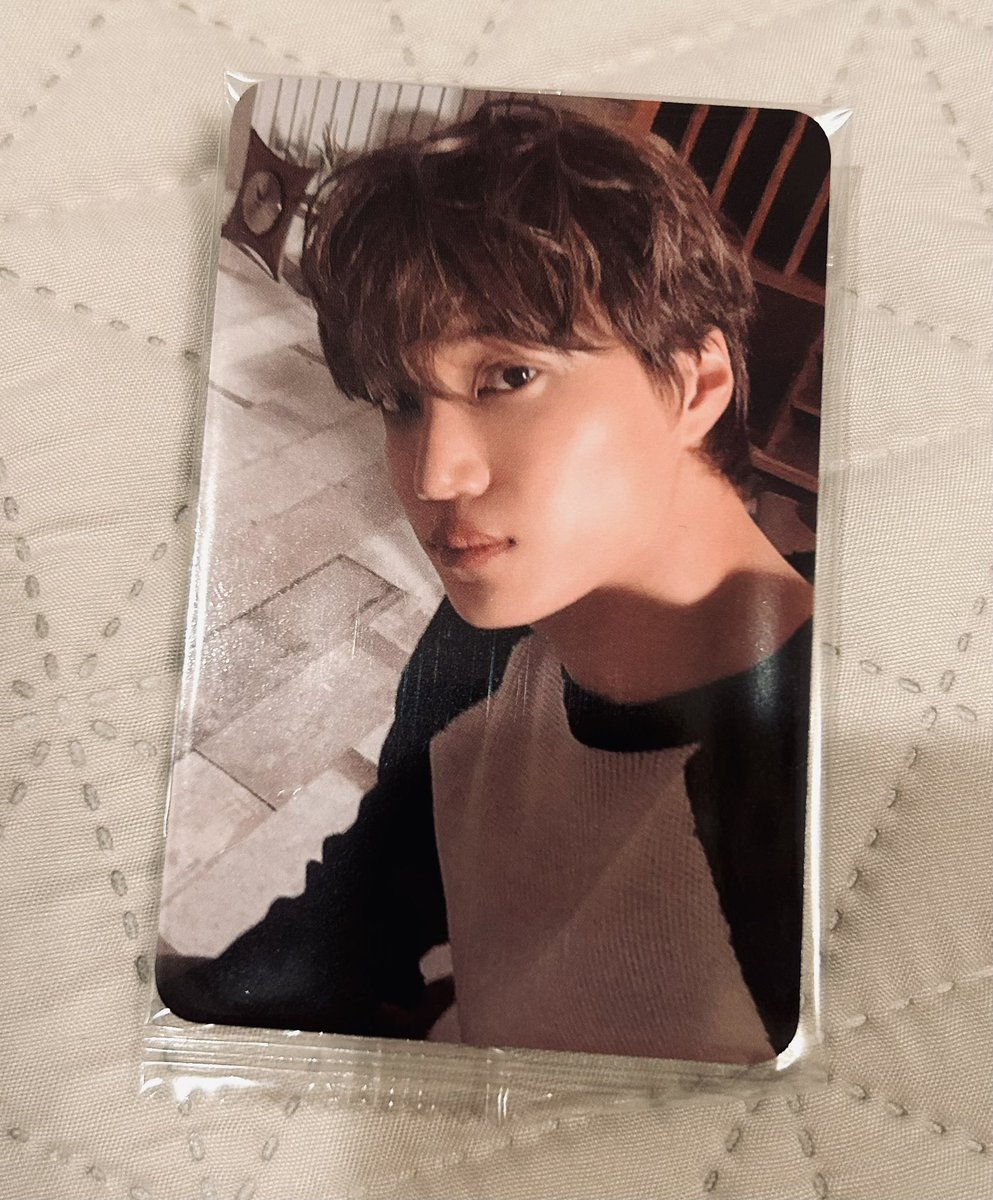 新宿タワレコにREVERXEのCompactバージョンだけあったので(mumoがまだ