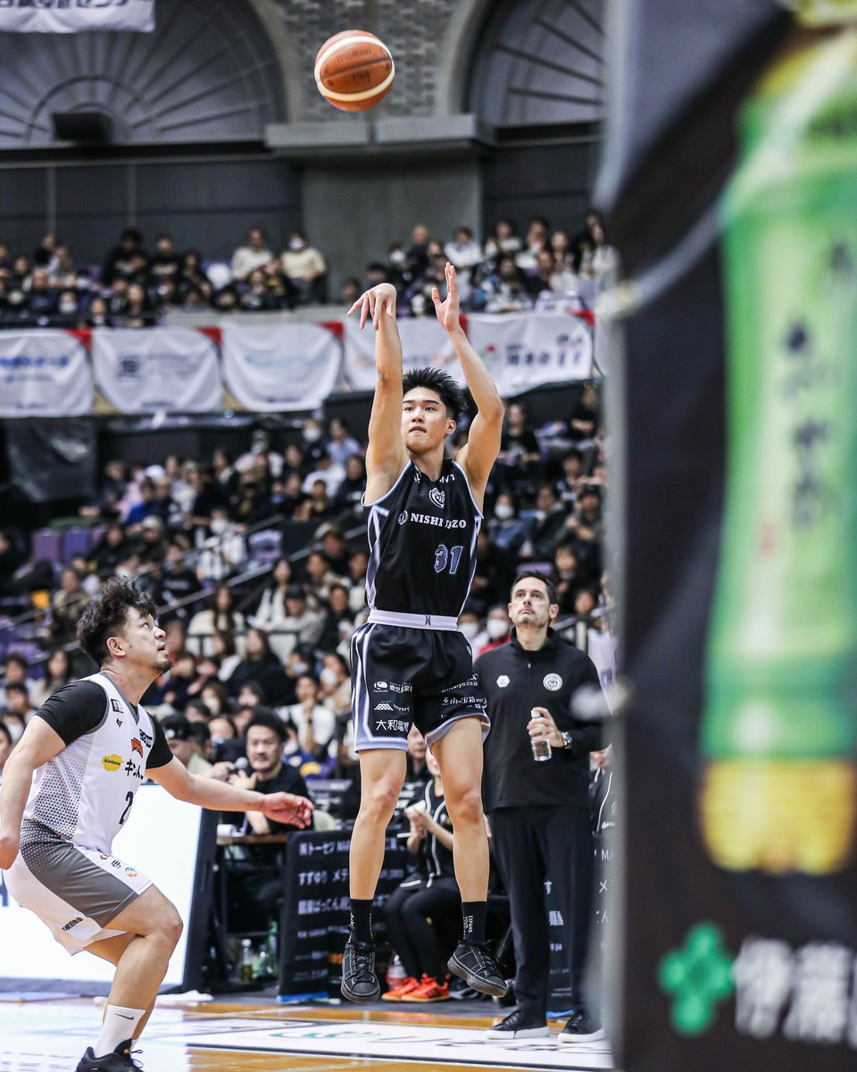 𝗥𝘂𝗻𝗲 tweet media