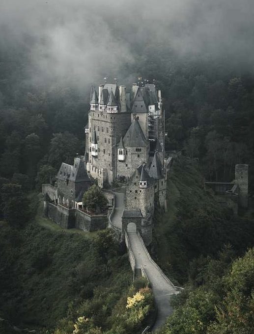 In Germany, this medieval castle has been owned and occupied by the same family for 33 generations over 800 years.