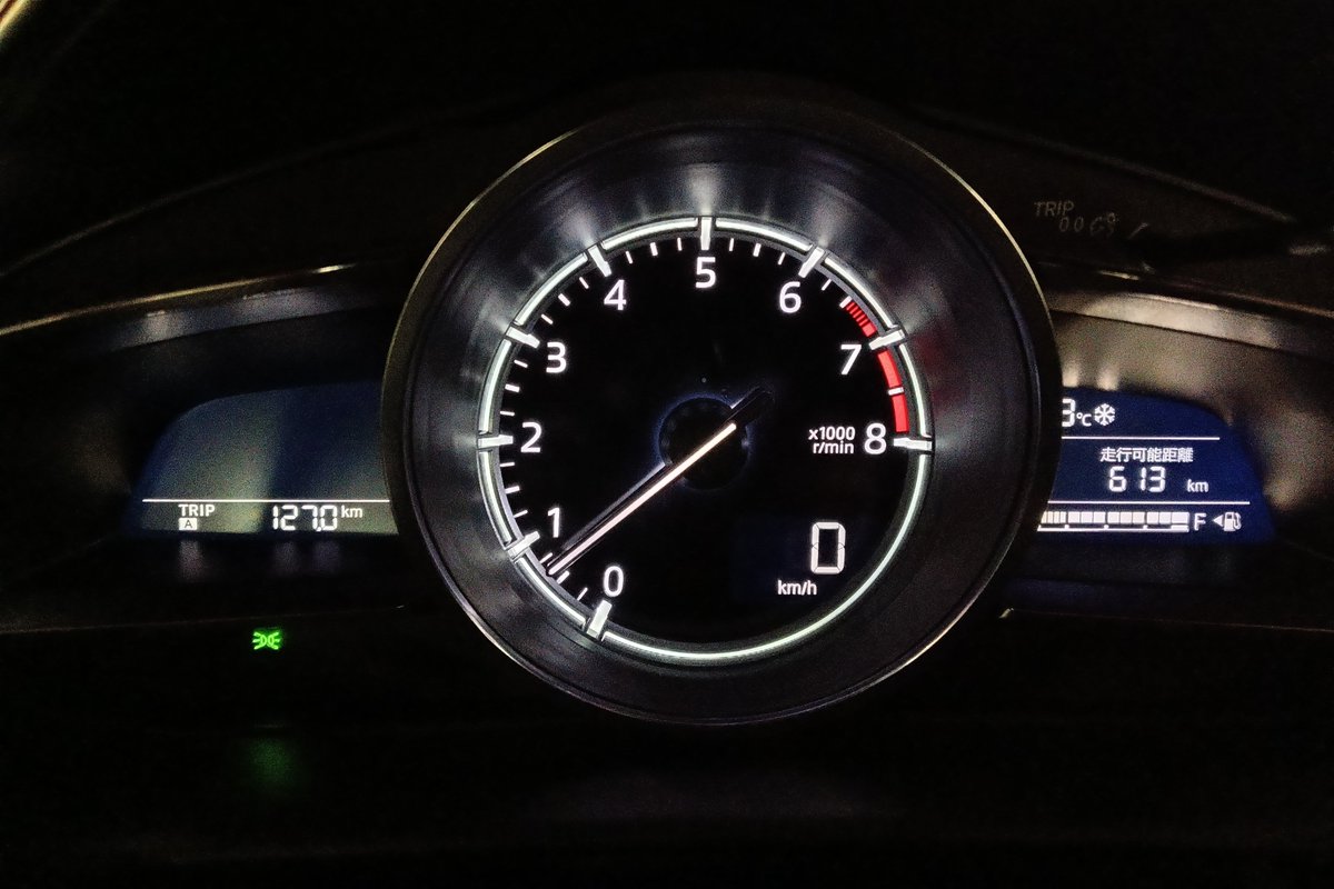 昨年末にMazda2セダン…ではなく マツダ教習車(DJLFJ) 買ってしまいまし