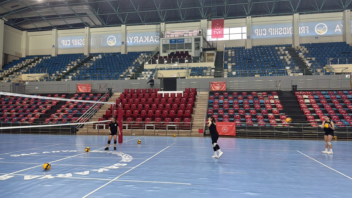 omerbkts's tweet photo. Biz Hazırız.
Tüm Sporseverleri Bekliyoruz.
Sakarya Voleybol &amp; Zeren
🇹🇷  🇹🇷  🇹🇷
#SakaryanınSultanları
@SakaryaVoley54
📍Metehan Başar Spor Salonu https://t.co/0iBSciKAUx