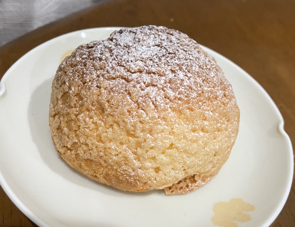 クッキーシュー作ったよ
〜他は6割くらい焦げて見栄えが悪いから食べたよ〜