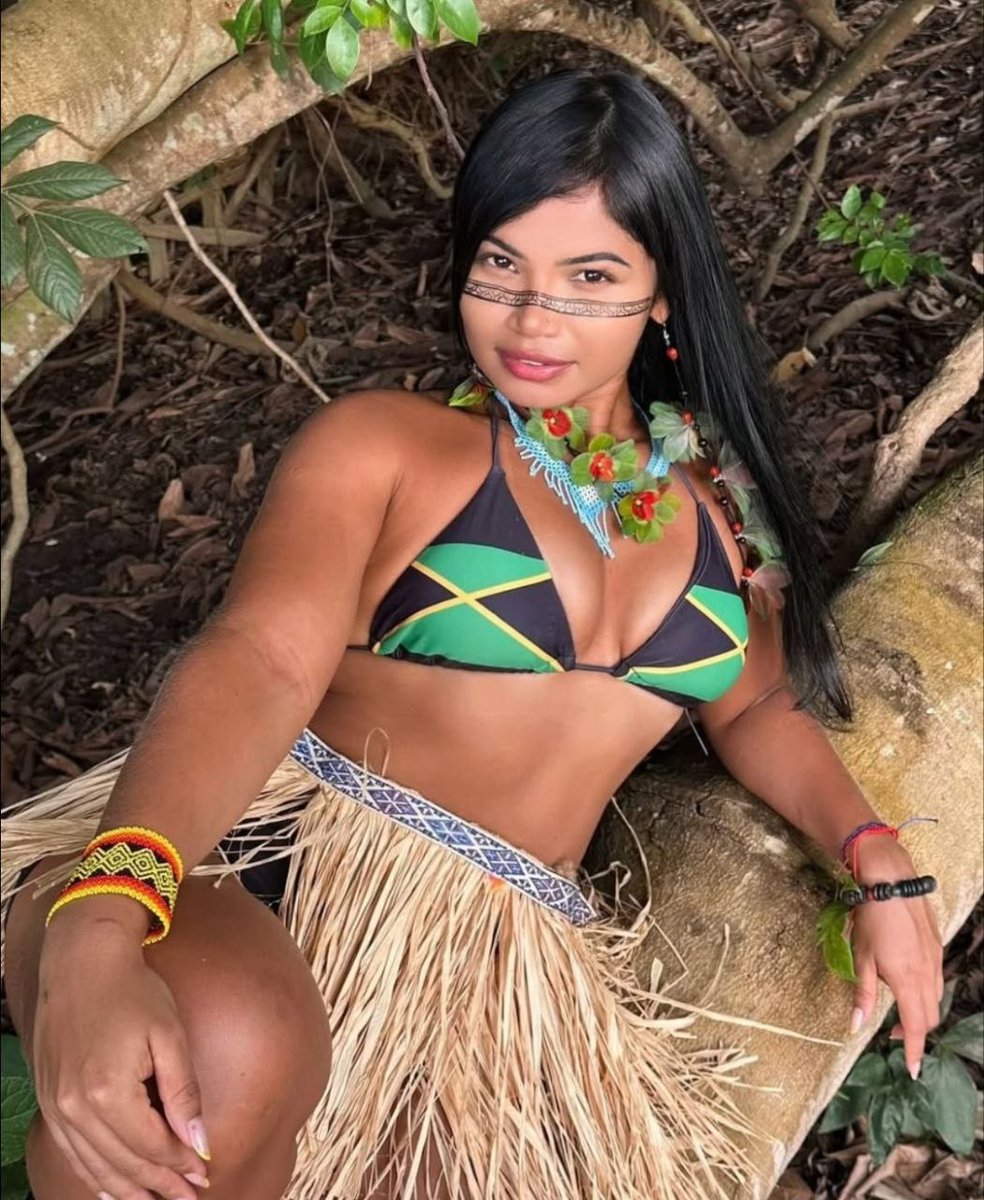 nativelovers_'s tweet photo. Am I not pretty?
https://t.co/Ev8NUoidt4 https://t.co/HiYsmPrHnM