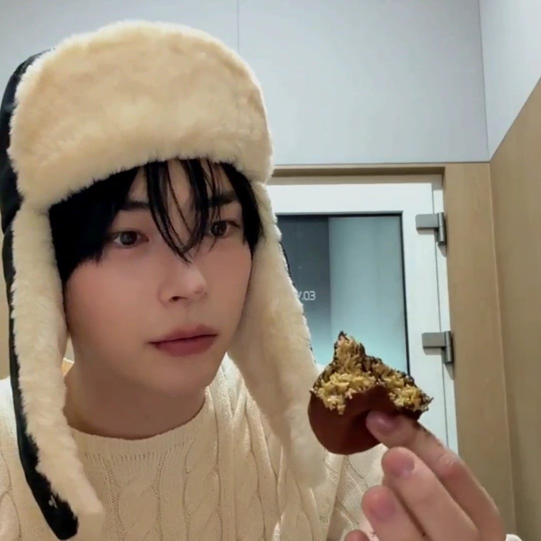 요즘 이 커플 유독 강아지와 토끼 같으시네요 ((어김없이 돌아온 멍토끼파