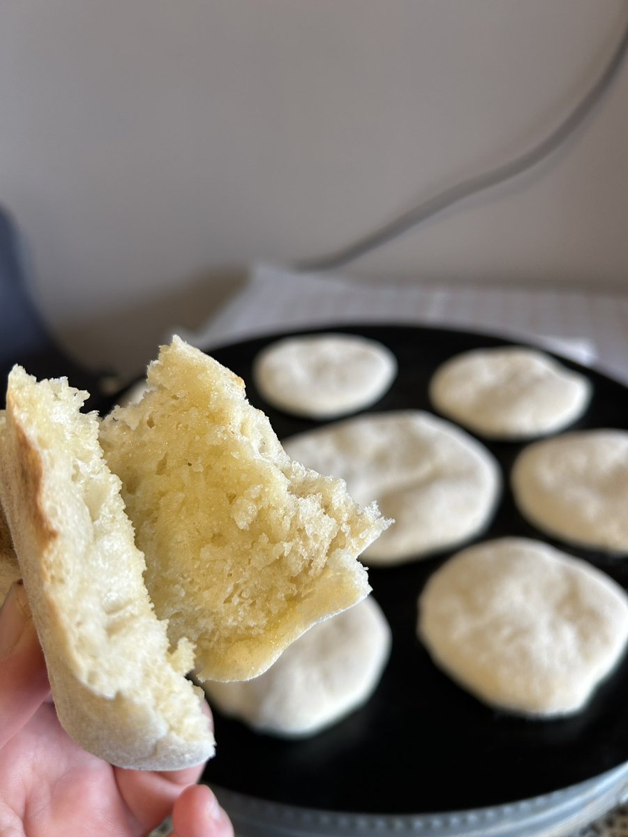 Hyalims's tweet image. No no no :)