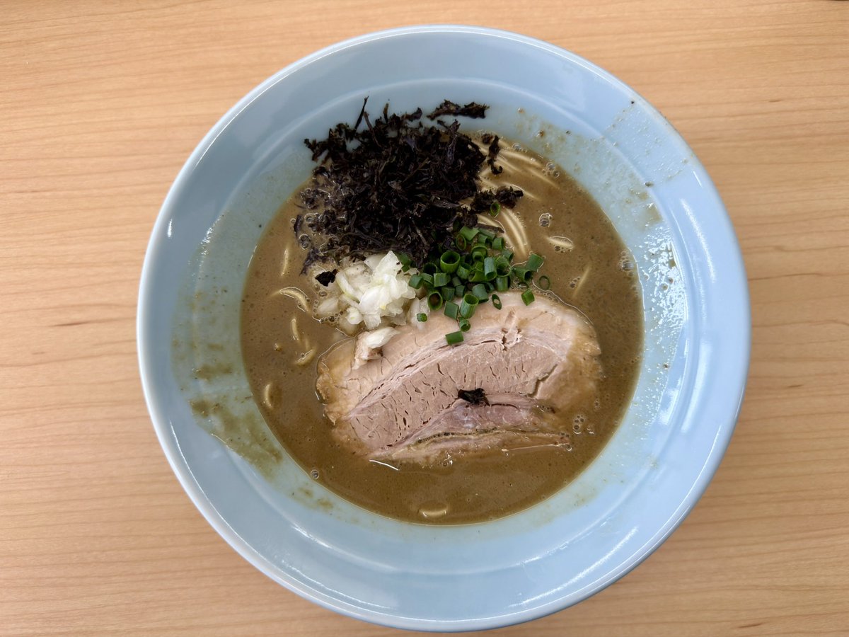 ヤブりんがる tweet media