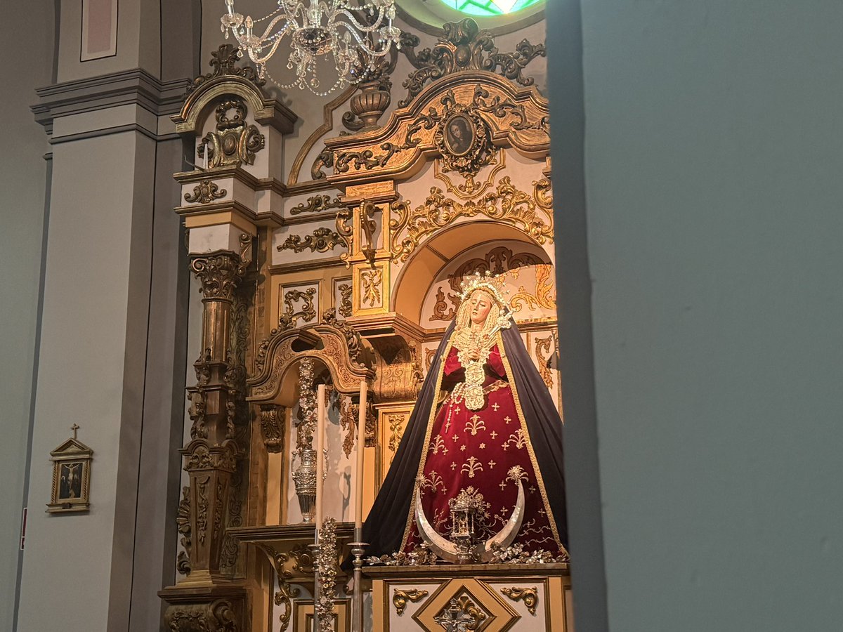 #carmendoloroso

<a href="/CarmenDoloroso/">Hermandad Sacramental del Carmen Doloroso</a>