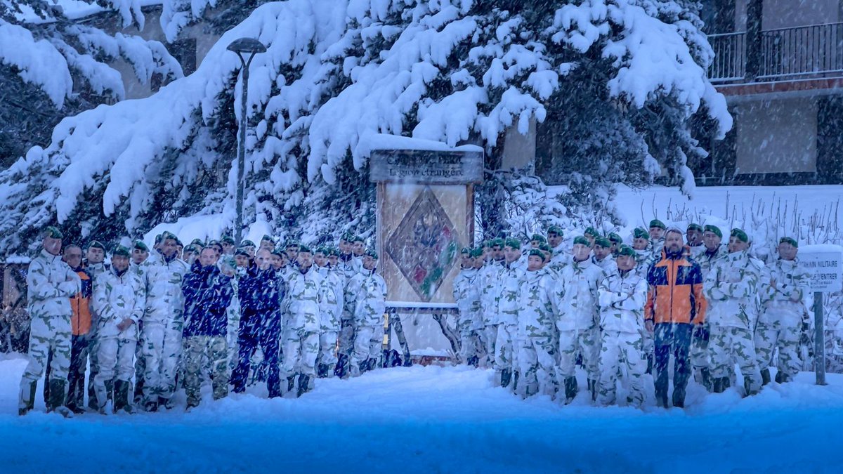Chef du 4e Régiment étranger (4e RE) tweet media