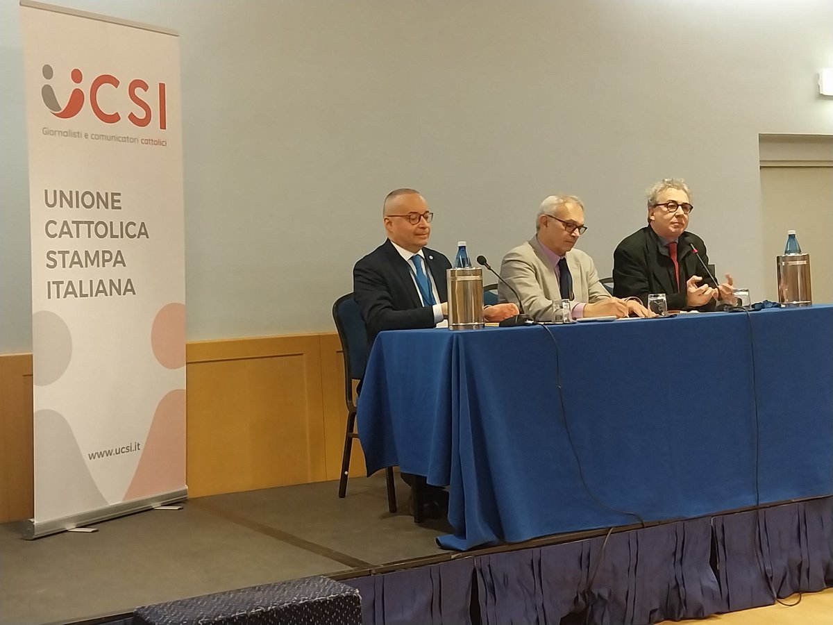 copercom's tweet image. L'assemblea @UcsiSocial in svolgimento a Torino ha rieletto alla presidenza @vivar Vincenzo Varagona

A lui e al nuovo consiglio gli auguri del Copercom a nome dei presidenti e dei delegati delle associazioni aderenti