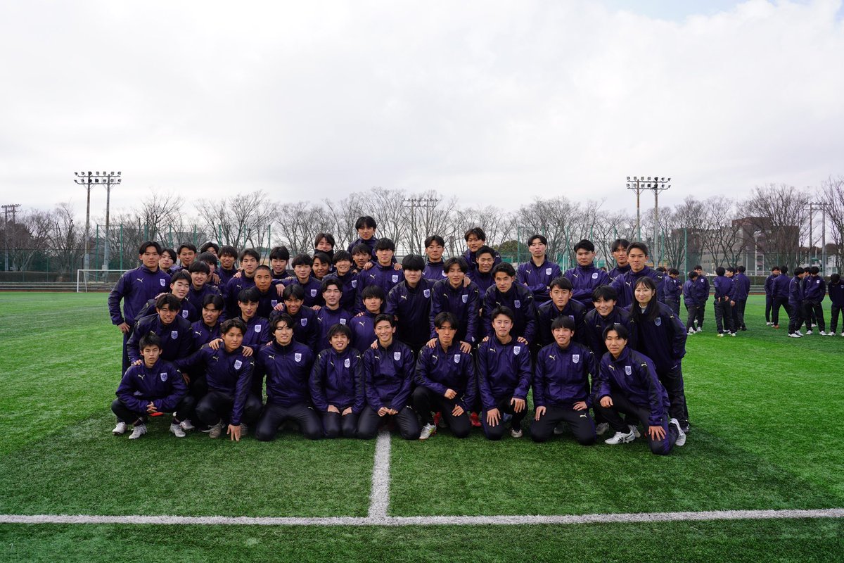 Tsukuba_shukyu's tweet photo. ＼2026シーズン始動🔥🩵／

#1G での集合写真をお届け✨

#筑波大学蹴球部
#創峯 https://t.co/7iH1gLDq3X