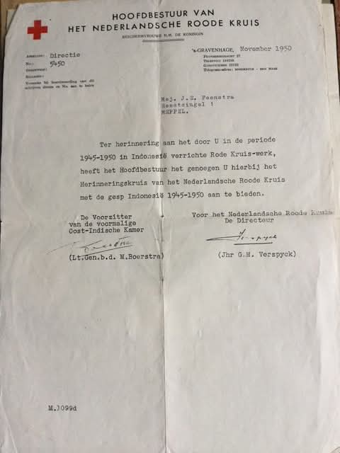 Joke Feenstra (1922 Groningen) woonde in Meppel, Reestsingel 1, toen zij dienst deed voor het Rode Kruis in Nederlands-Indië. 

Joke ontving voor haar werkzaamheden het Herinneringskruis van het Nederlandsche Roode Kruis met de gesp Indonesië 1945 - 1950.