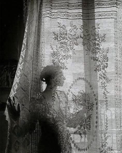 A Gentle Eye. Paris 1969. Ph: Edward Boubat