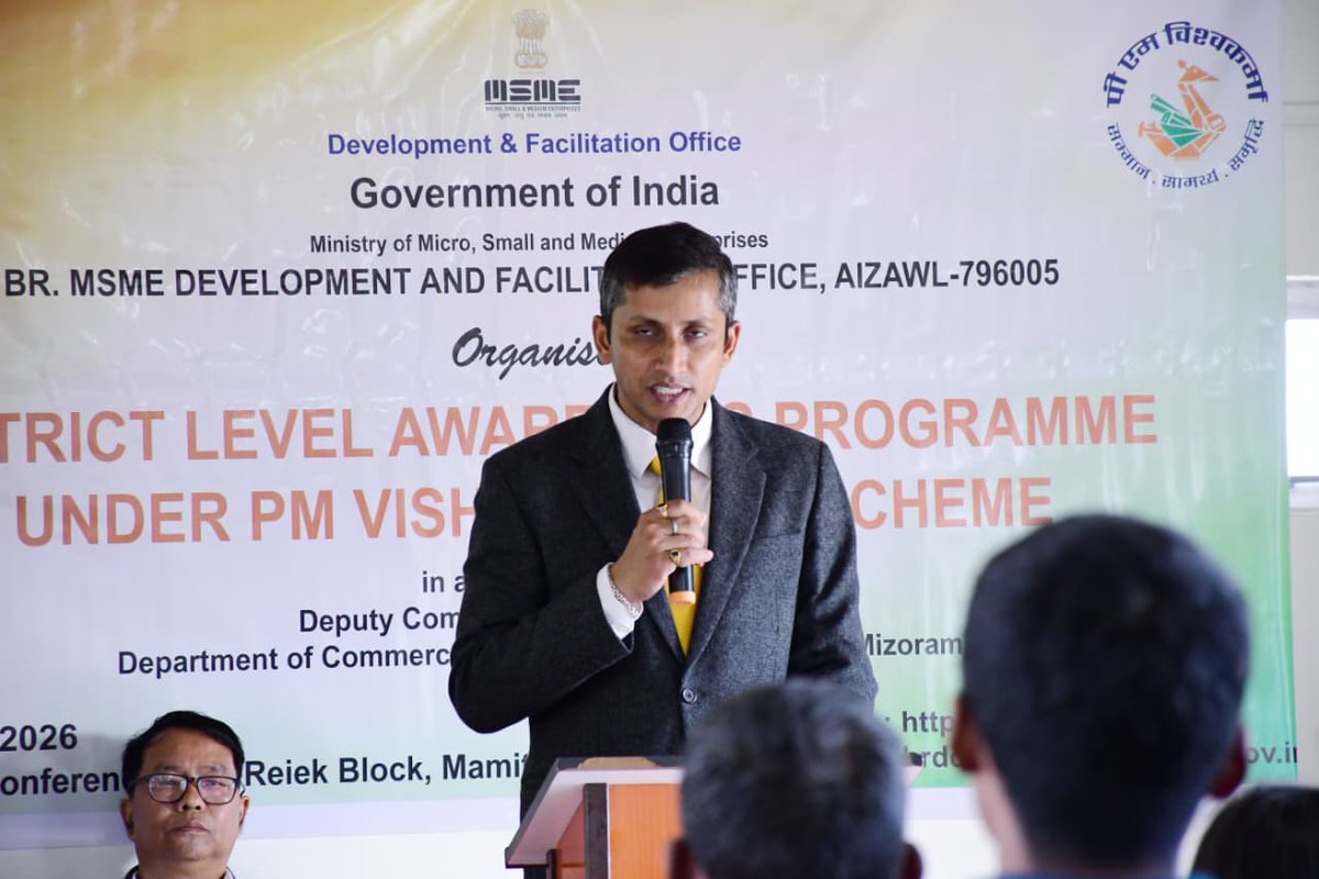 BrMSMEDFOAizawl's tweet photo. A District Level Awareness Programme on the PM Vishwakarma Scheme was successfully organised on 15th January 2026 at the BDO Conference Hall, Reiek Aspirational Block , Mamit District, by the Br. MSME-DFO, Aizawl.
https://t.co/ScmHFxJc3u
https://t.co/HqVftjO7r3
#PMVishwakarma https://t.co/aur2WkHAwg