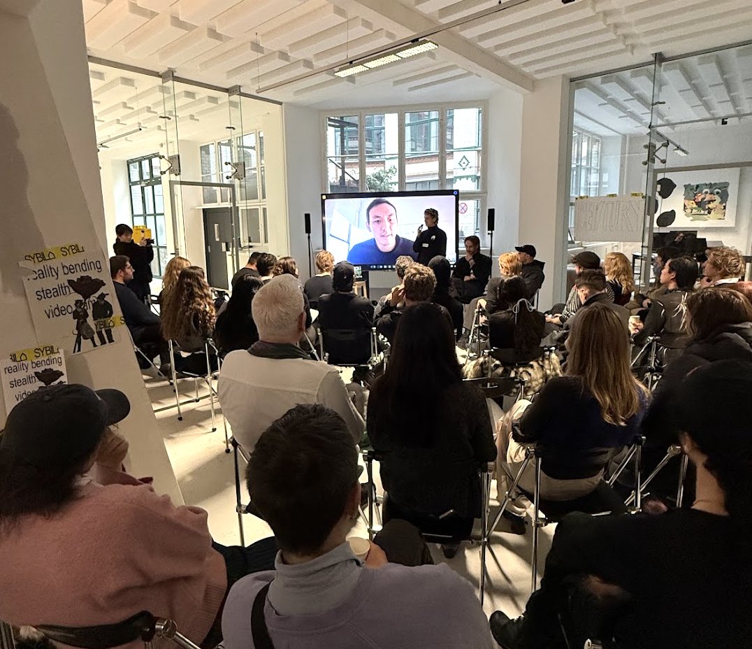 Sarah Drinkwater 🔮 tweet media