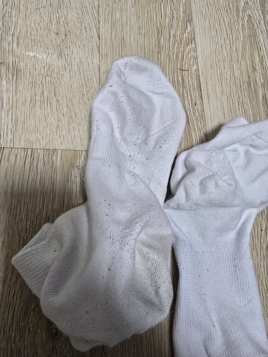 구린내 장난 아니네ㅋㅋㅋ
오프5부터 상납걸레들 기어오자
야무지게 발로 음식부수는 영상1씩판다ㄱㄱ
open.kakao.com/o/sZ8HkrQh
#풋섭 #상납 #ATM #자지갑 #능욕 #발걸레 #발닦개 #남자발 #발냄새 #흰양말 #풋돔 #ㄱㅇ