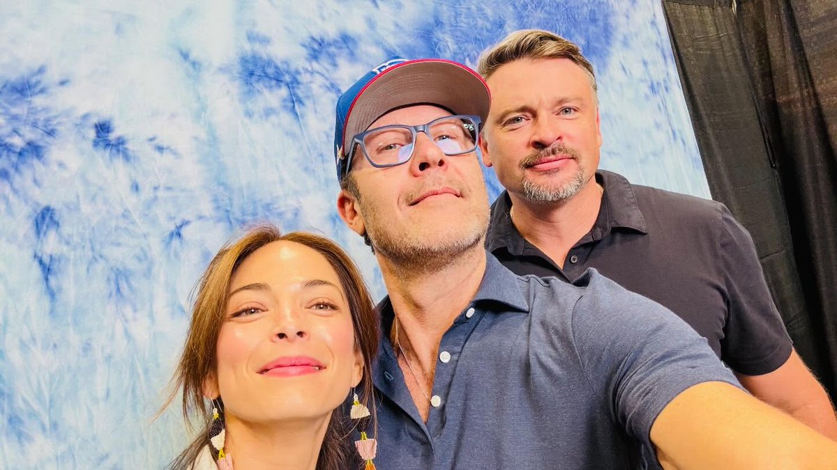 LaFortalezaSole's tweet image. Reunión de #Smallville 25 años después de su estreno.