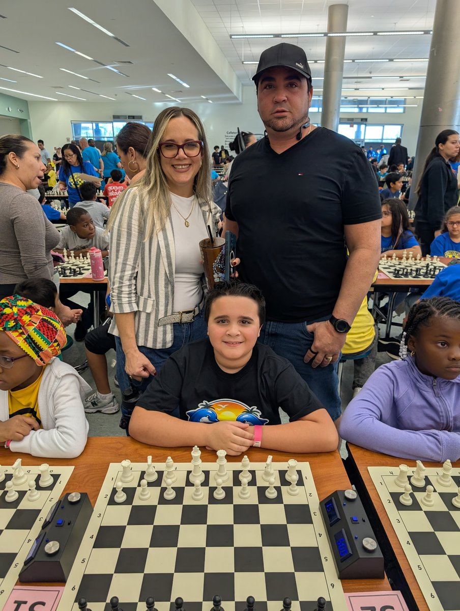 Palm Lakes Elem. tweet media