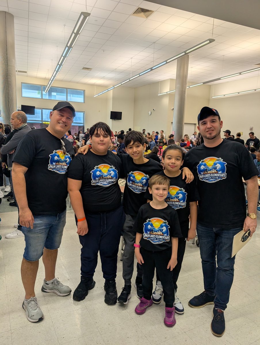 Palm Lakes Elem. tweet media