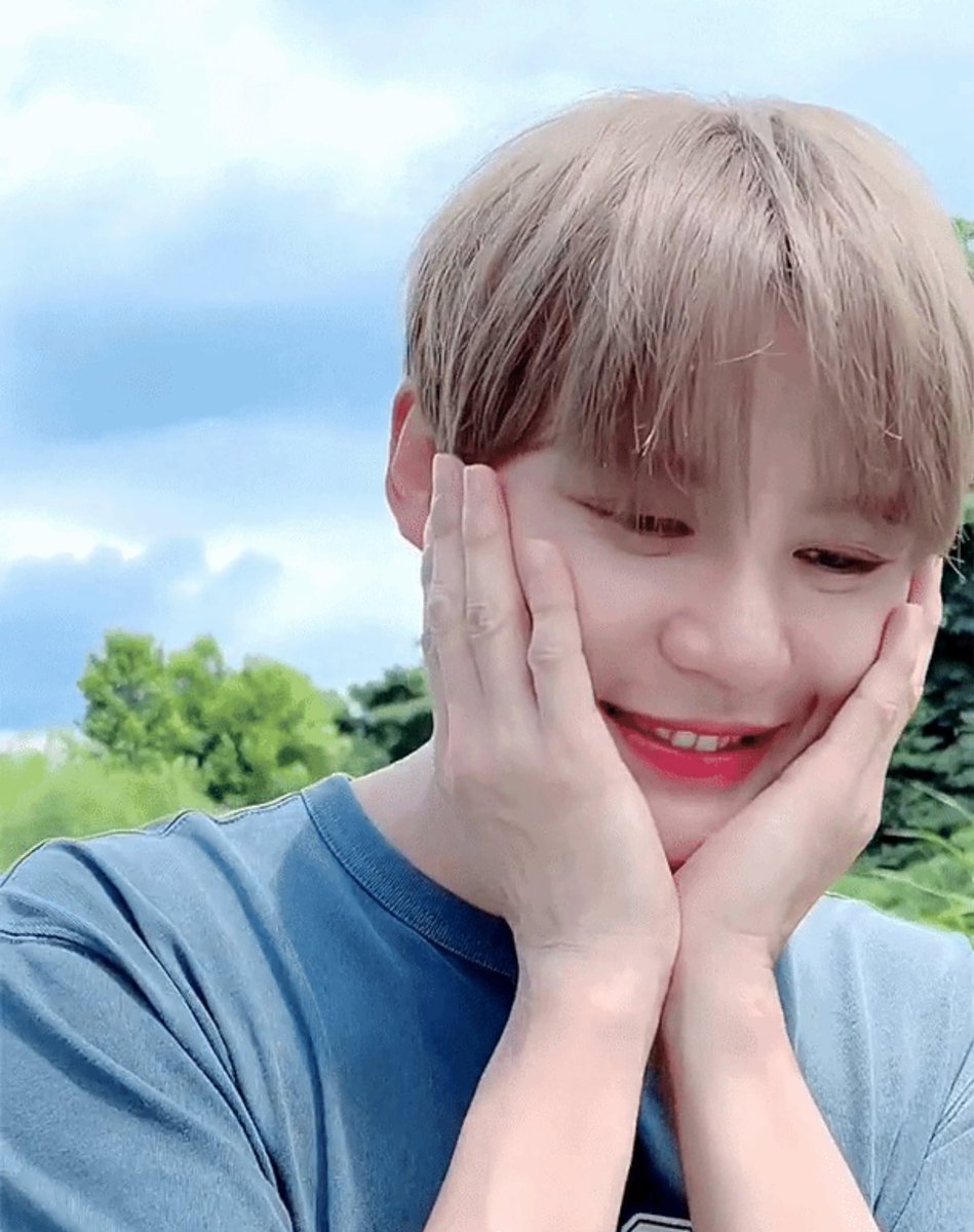 러블리준수코어