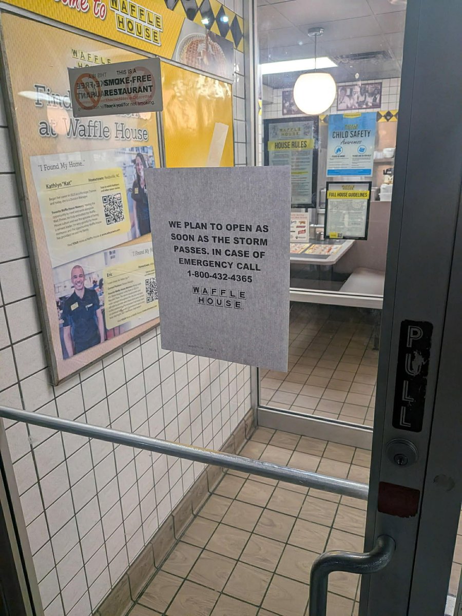 Jenni From The Block 🌊 tweet media