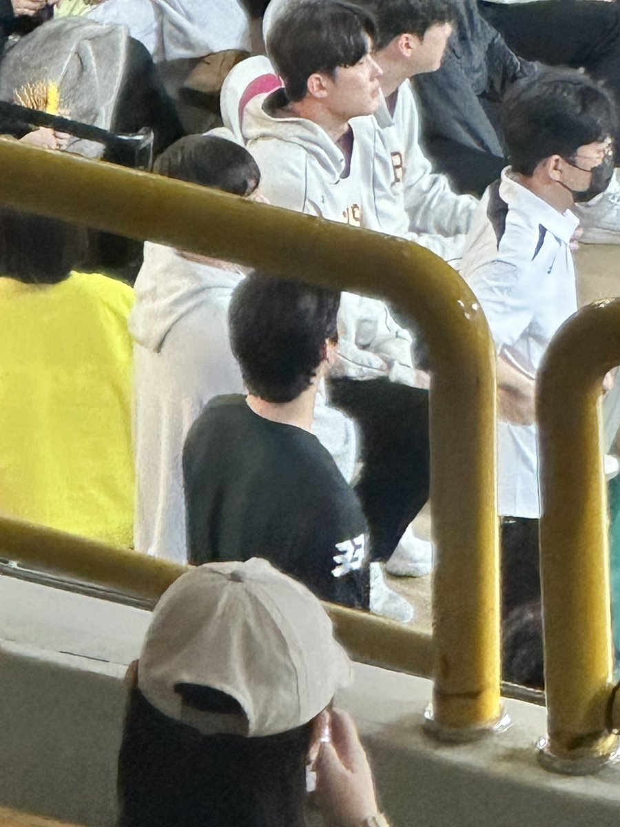 아미친…삼층안올래이..