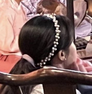 ladywitchx's tweet image. ยุนจอง x ชินจัง cheek 🍡🤏🏻💕