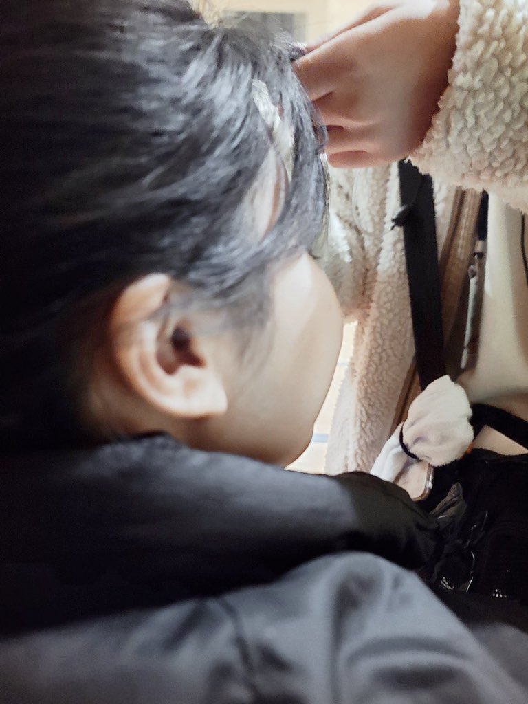 ladywitchx's tweet image. ยุนจอง x ชินจัง cheek 🍡🤏🏻💕