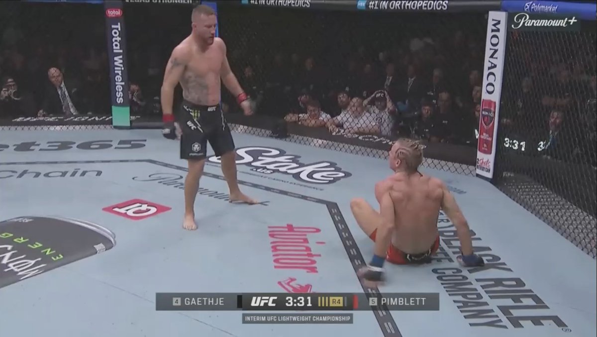 🚨 LIVE UPDATE: Gaethje vs. Pimblett

> Paddy Pimblett has been dropped by Justin Gaethje
back on the canvas again

> Gaethje staying patient, in full control here

poly.market/Gaethje-vs-Pim…