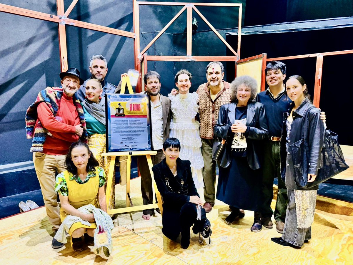 Teatro UNAM tweet media