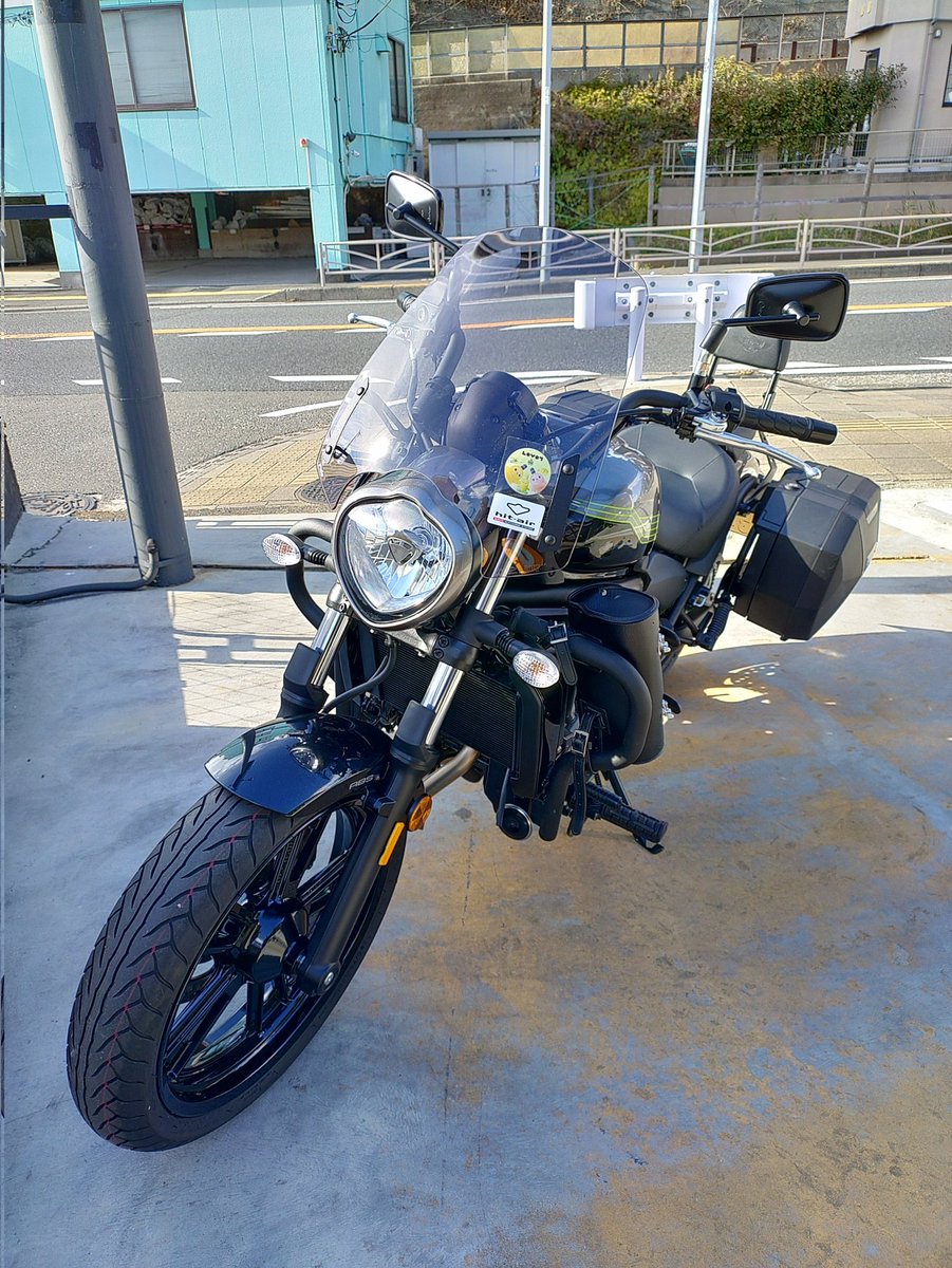 Kan1167181's tweet image. Kanさん二輪隊4号機
Kawasaki Vulcan-S
2026年式
650cc
爆誕🥰

二輪免許取得し36年
6年ぶりのオートバイ
12年ぶりのMT

私のなかで
終わっていなかった
何かを求めて
リターンライダーに
なりました🥰
新たな旅の仲間です
宜しくお願い申し上げます🙇

#VulcanS
#カワサキ 
#リターンライダー
