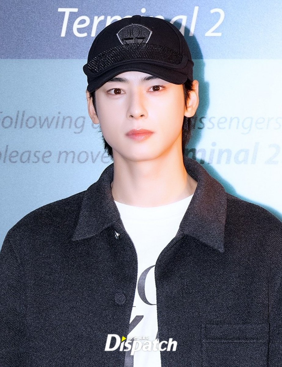 Lettalkinkorean's tweet image. มาค่ะ มาอธิบายว่าทำไมกรมสรรพากรถึงได้สงสัยว่าชาอึนอูเลี่ยงภาษี

📌1. ข้อสงสัยเกี่ยวกับการหลีกเลี่ยงภาษีของ ชา อึนอู เริ่มต้นจากบริษัท "Chas Gallery" เมื่อวันที่ 4 กรกฎาคม 2019

-  เขาได้ก่อตั้งบริษัทนี้ขึ้นในเขตดงอัน เมืองอันยาง โดยมี ชา อึน-อู เป็นซีอีโอ ชเว อู (มารดา)…