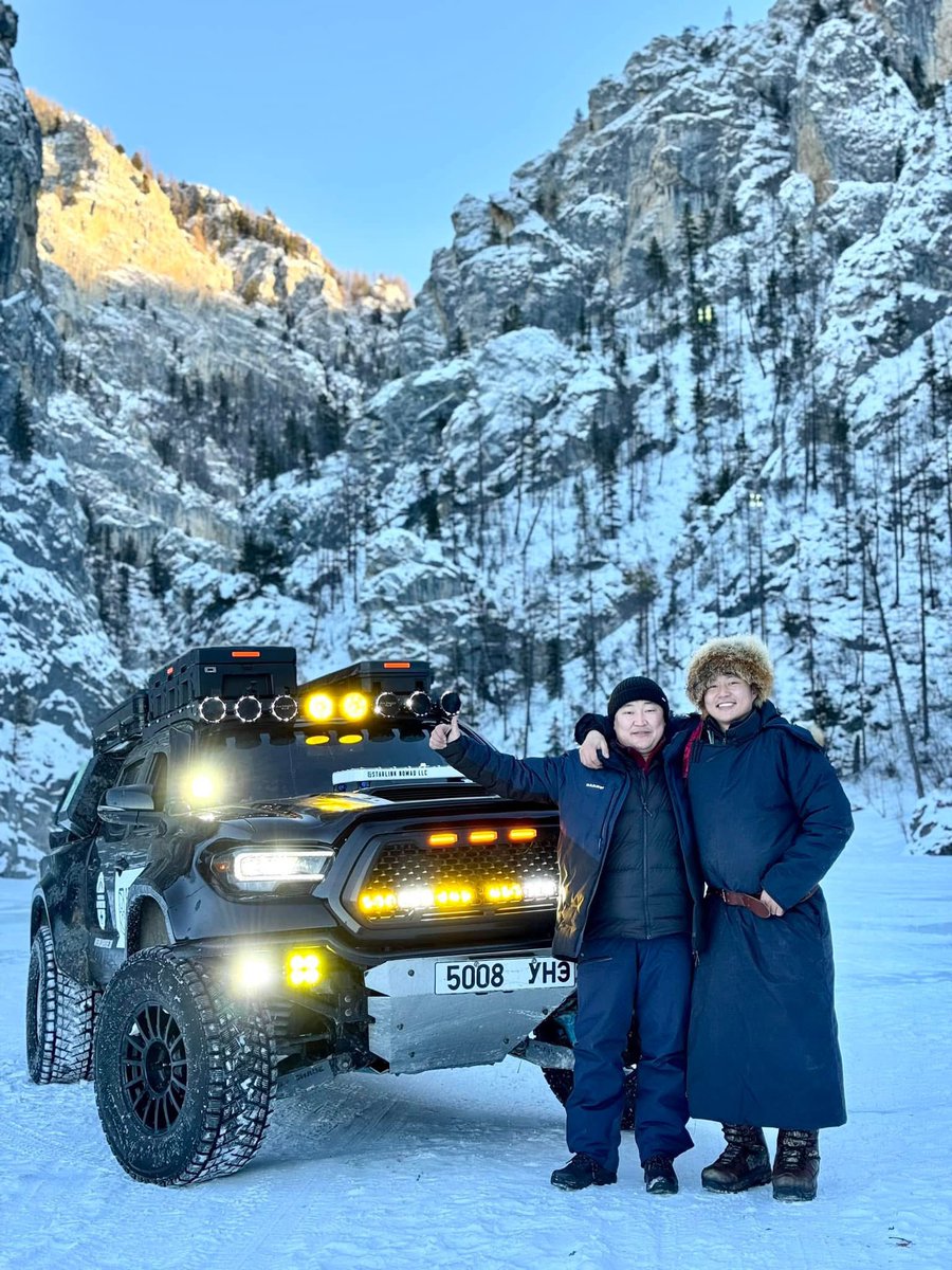 arnbld's tweet image. Ар босготод
Анд найзын хамт