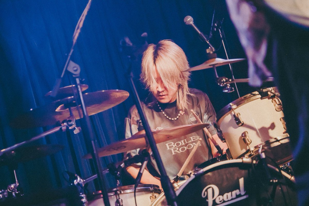 sick_the_tale's tweet photo. ＊＊＊Thank you for coming＊＊＊

2026.01.24(Sat) 下北沢LIVEHOLIC

Sick the Tale presents.
1st EP Release LIVE
"プロローグが聴こえる"

1.花曇
2.Mellow High
3.ブルーライト
4.Signal
5.アルタイル
6.REASON

Vo. @TAKAKI_SHUNSUKE 
Gt. @jazzmaskks 
Ba. @benthosu
Sup.@ryuk64 https://t.co/y3DvAqRs2b