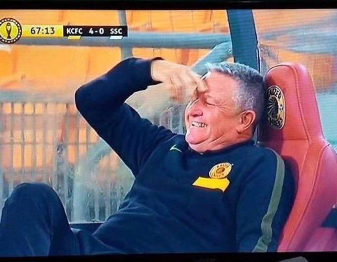 simba ni wao waamue watibu eneo la kiungo au waendelee kutaabika na viungo wao tia maji Hawa.

Nitakua wa mwisho kuamini kamara ana sitahili kua Simba Kama kiungo tegemezi.