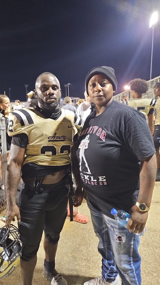 Emmanuel Randle “DUECE DUECE”⭐️ tweet media