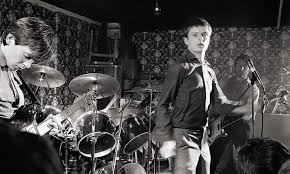 mikepunk1977's tweet photo. On this date in 1978, Joy Division (@joydivision) played their first live show at Pips Disco in Manchester, England #punkrock 

@NewWaveAndPunk | @LydiaXTrueblood | @PunkRockClub @bridcarl https://t.co/VUSVmUGx70